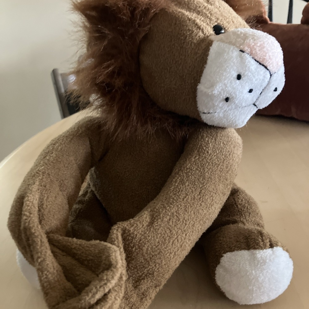 Geoffrey Toys R US Animal Alley Brown Lion With Hug Arms 15" Exclusively 4 Hecho